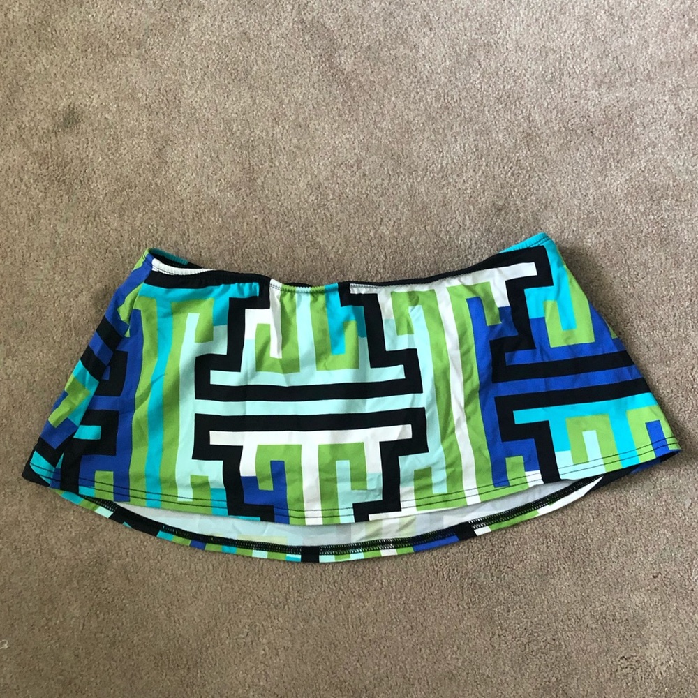 Kenneth Cole Reaction Geometric Bikini Skort